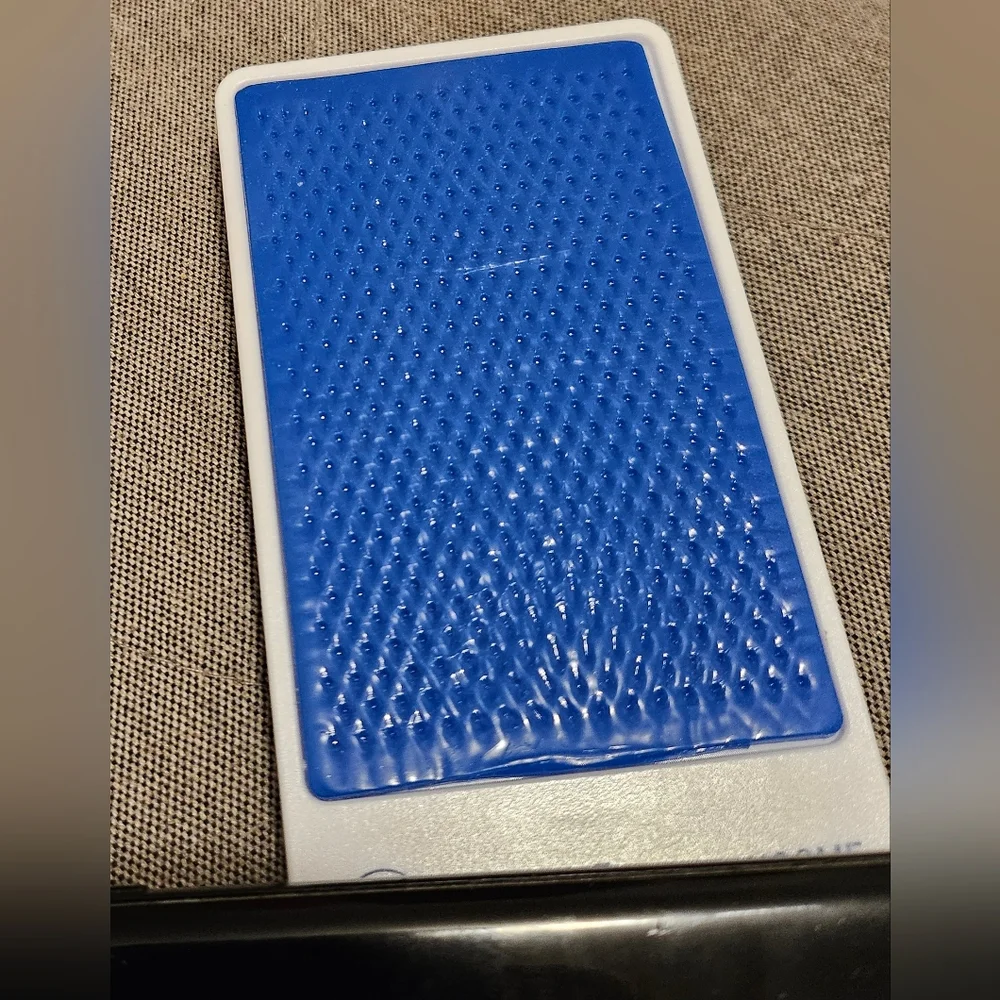 NWOT Foldable Phone Stand for Desk
